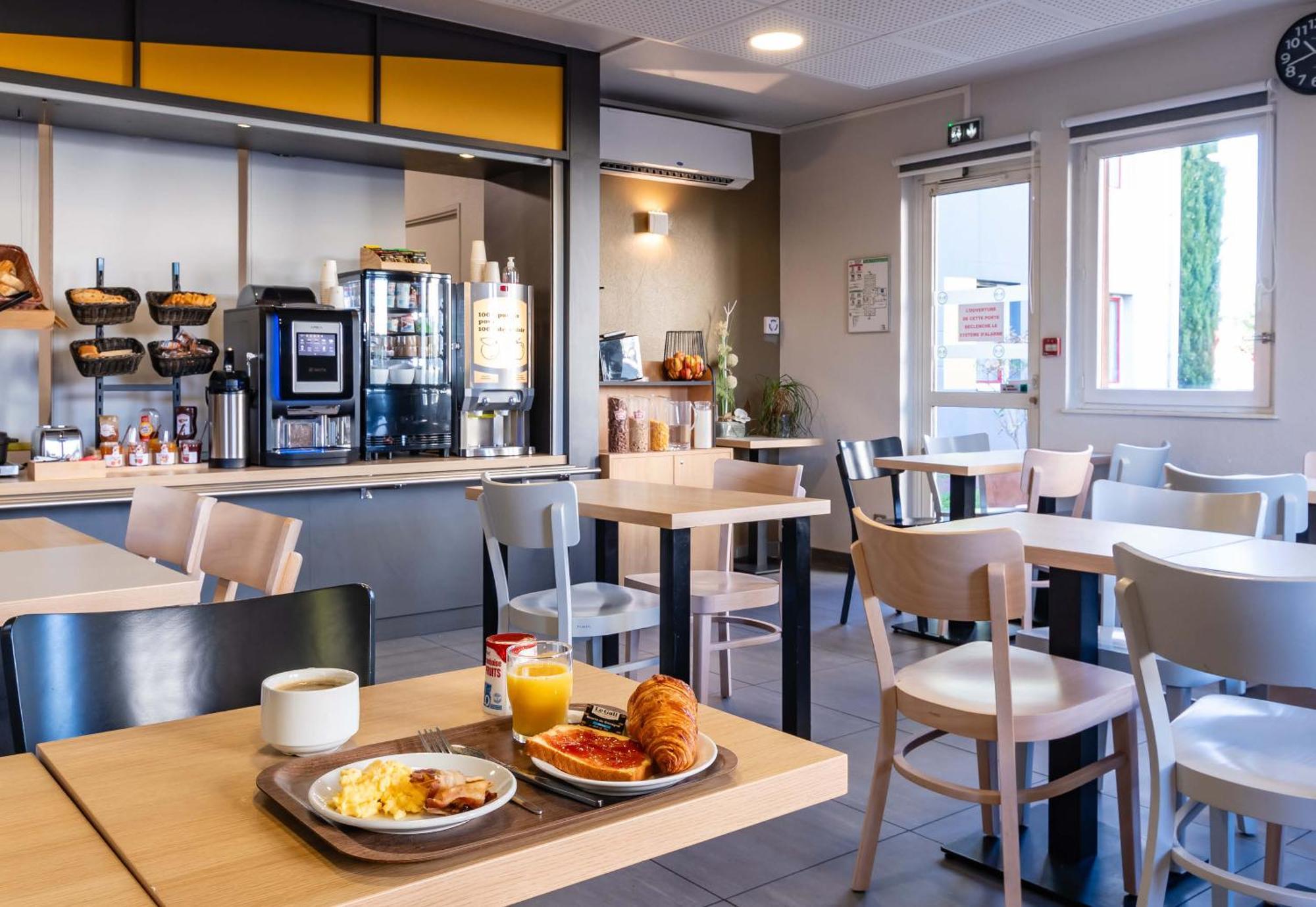 B&B Hotel Valence Sud ภายนอก รูปภาพ