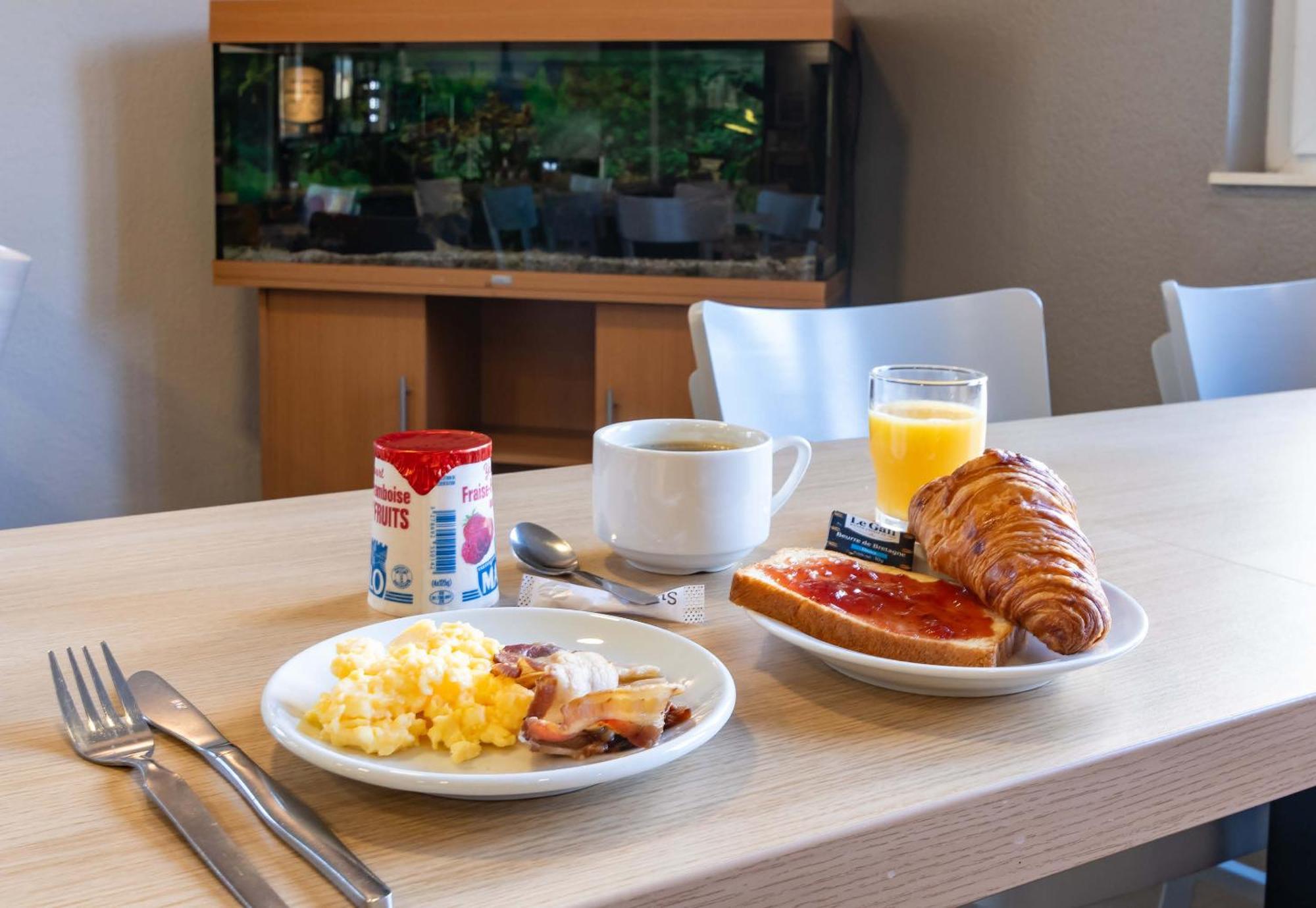 B&B Hotel Valence Sud ภายนอก รูปภาพ