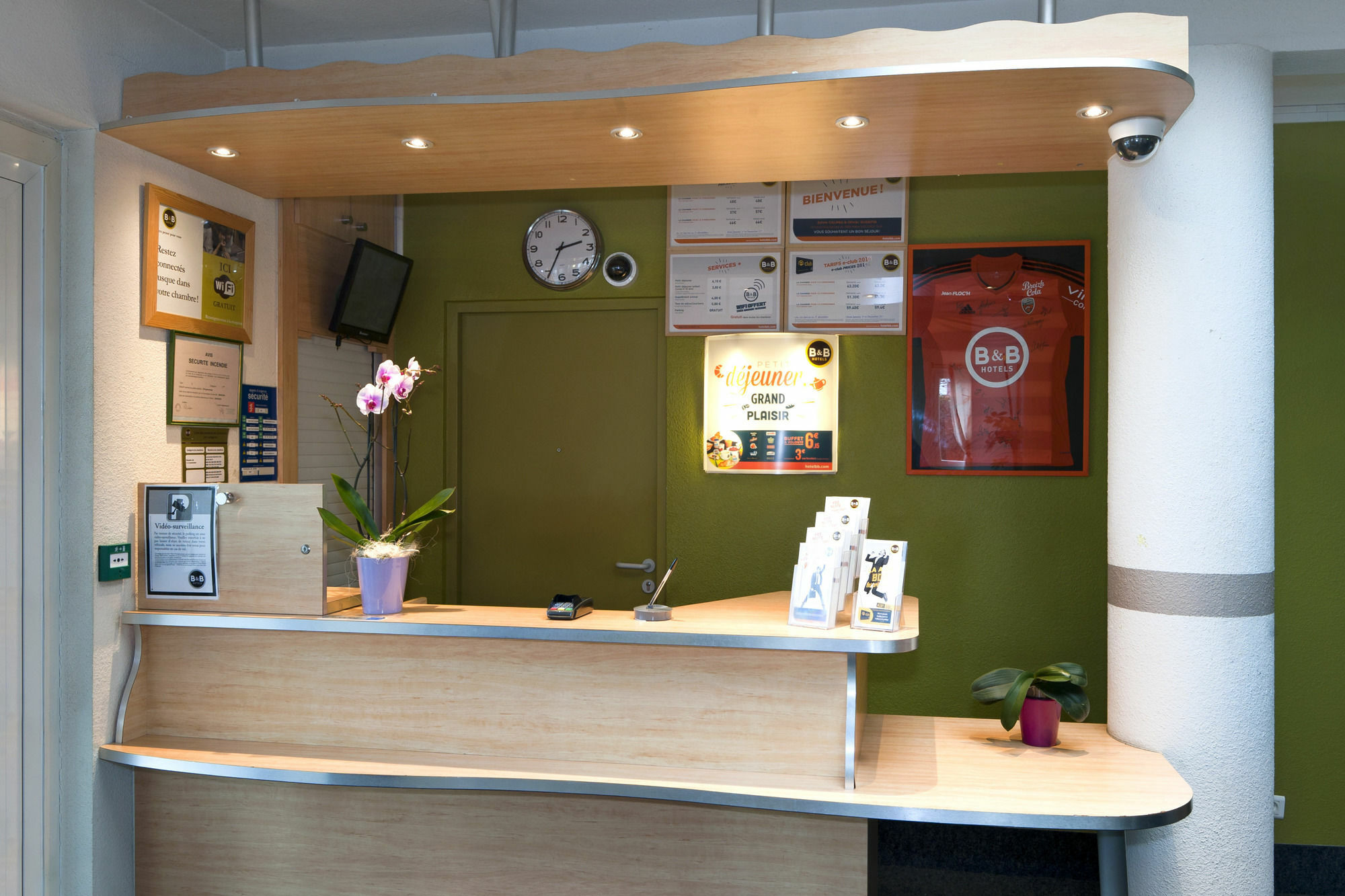 B&B Hotel Valence Sud ภายนอก รูปภาพ